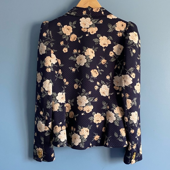 Smythe Floral Navy Blazer - Picture 5 of 5